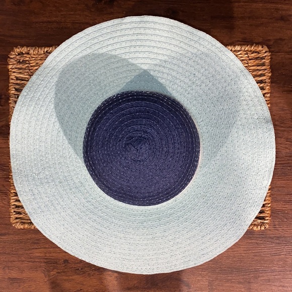 Elsie & Zoey Striped Sun Hat - Picture 4 of 12